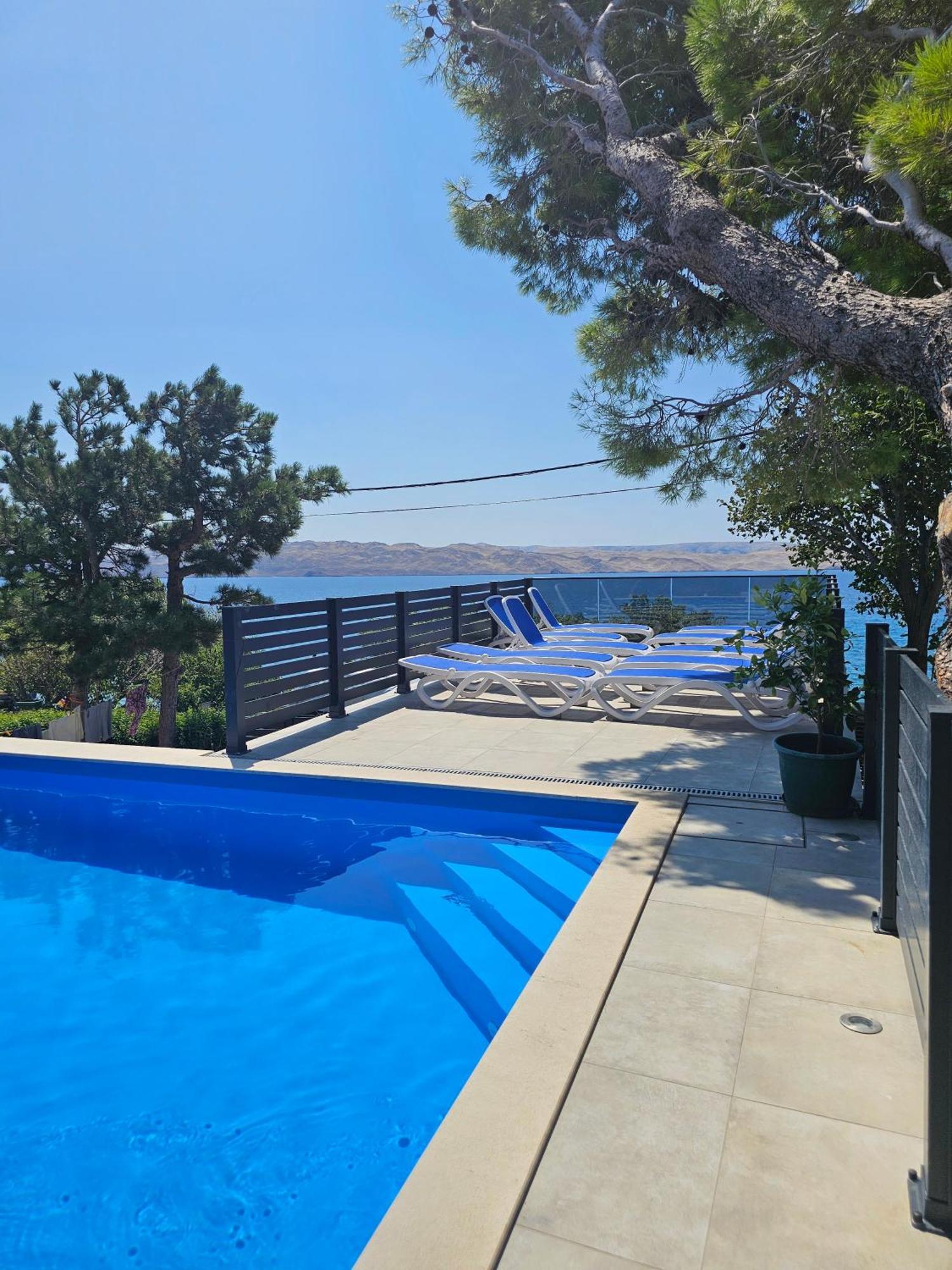 Beachfront House Ivana With Pool - Renovated 2025 Цезарица Екстериор снимка